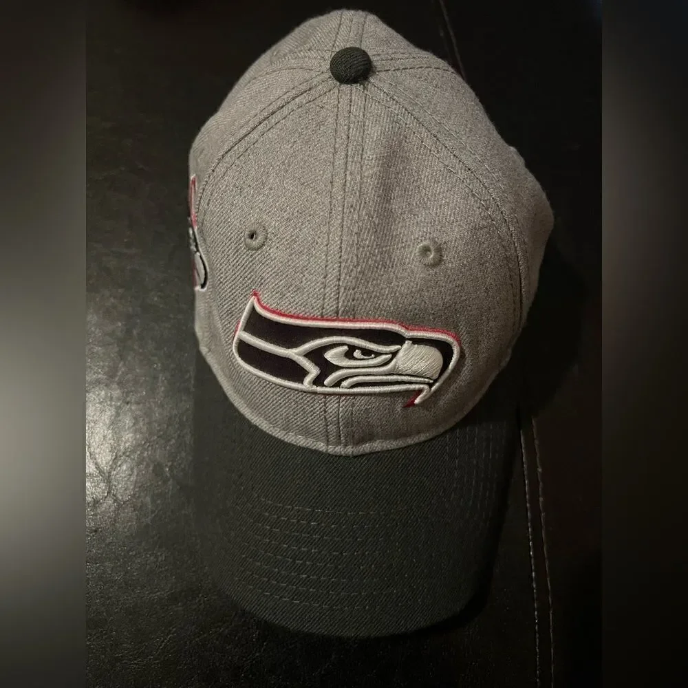 Seattle Seahawks Women’s New Era Breast Cancer Adjustable Cap